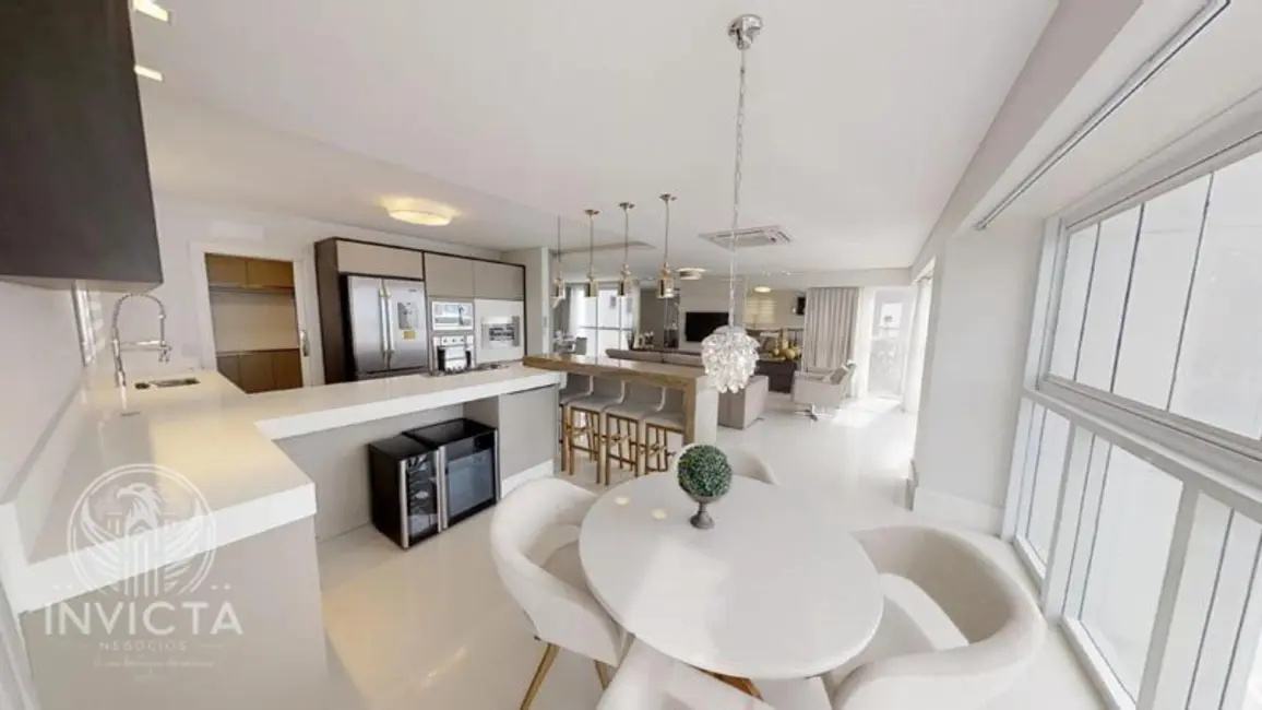 Foto 6 de Apartamento com 4 quartos à venda, 238m2 em Balneario Camboriu - SC