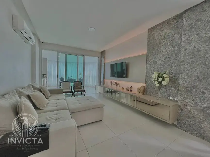 Foto 1 de Apartamento com 3 quartos à venda, 158m2 em Centro, Balneario Camboriu - SC