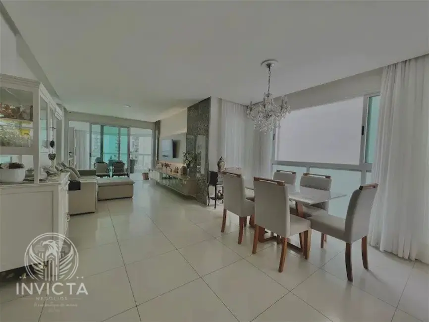 Foto 3 de Apartamento com 3 quartos à venda, 158m2 em Centro, Balneario Camboriu - SC