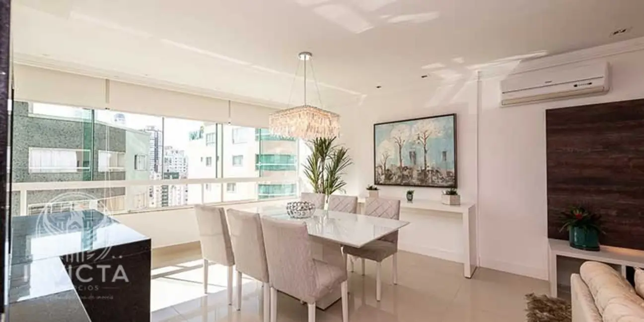 Foto 1 de Apartamento com 3 quartos à venda, 130m2 em Centro, Balneario Camboriu - SC