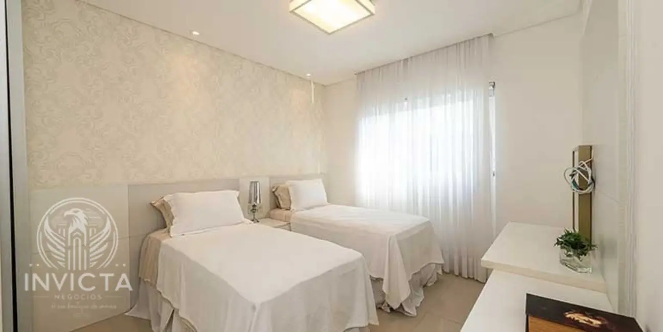 Foto 8 de Apartamento com 3 quartos à venda, 130m2 em Centro, Balneario Camboriu - SC