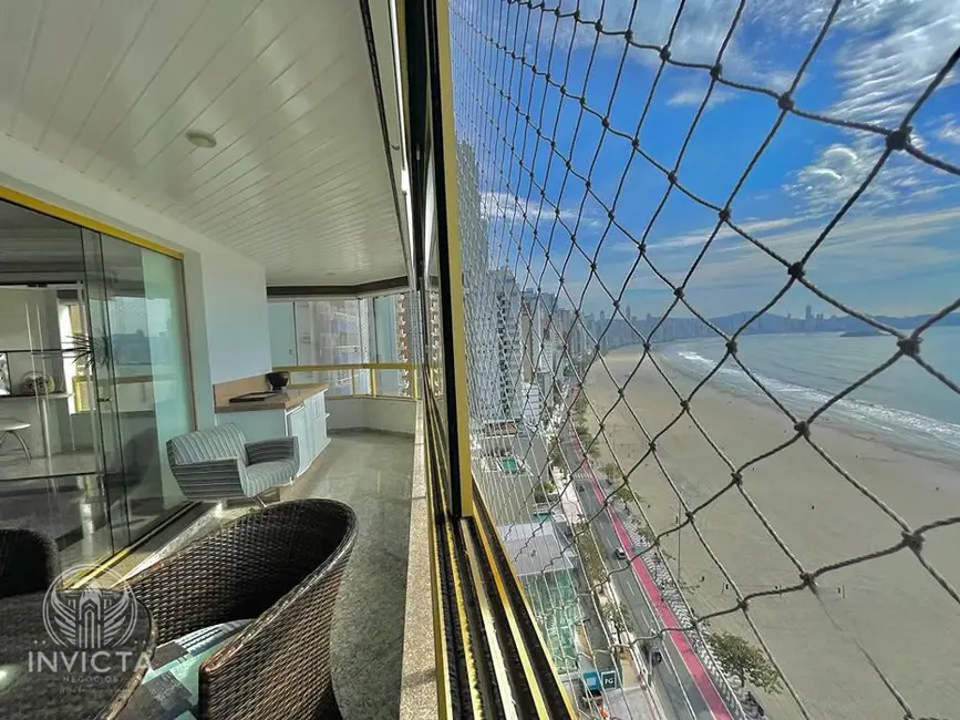 Foto 5 de Apartamento com 3 quartos à venda, 157m2 em Balneario Camboriu - SC