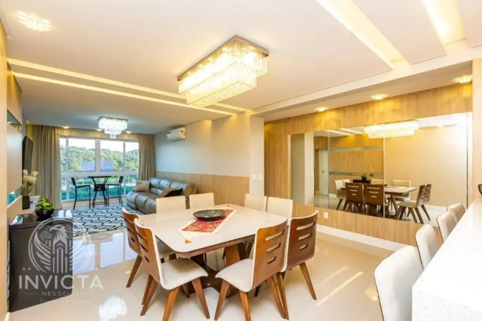 Foto 1 de Apartamento com 4 quartos à venda, 151m2 em Centro, Balneario Camboriu - SC