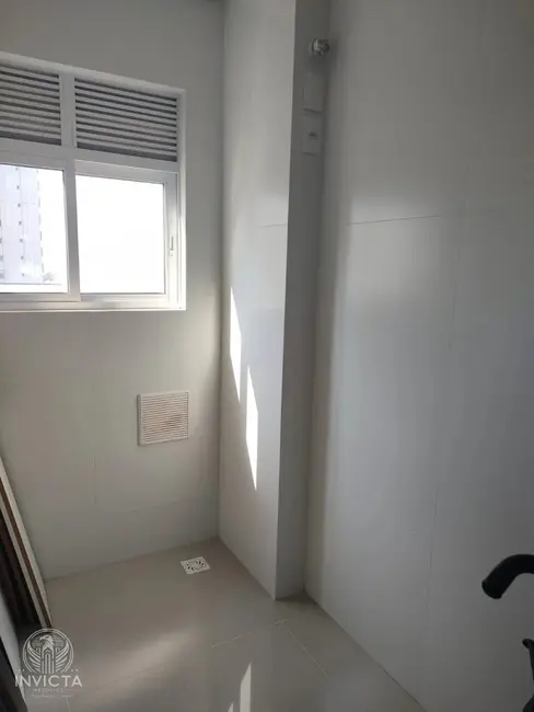 Apartamento com 4 quartos à venda, 151m2 em Centro, Balneario Camboriu - SC - imagem 8 Foto 8 de Apartamento com 4 quartos à venda, 151m2 em Centro, Balneario Camboriu - SC