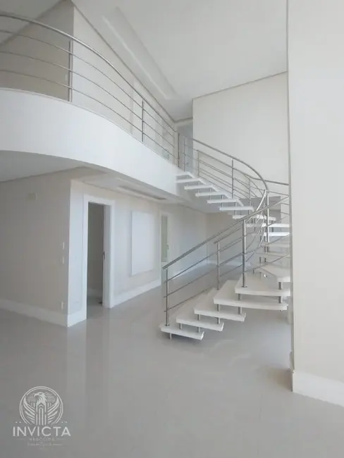 Apartamento com 4 quartos à venda, 234m2 em Centro, Balneario Camboriu - SC - imagem 4 Foto 4 de Apartamento com 4 quartos à venda, 234m2 em Centro, Balneario Camboriu - SC