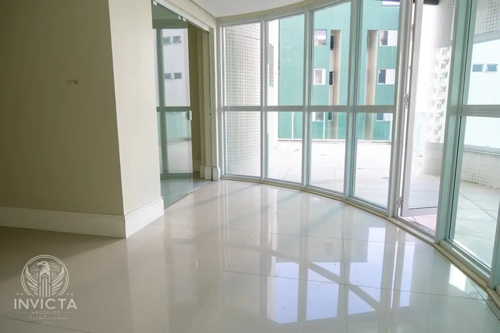 Foto 6 de Apartamento com 3 quartos à venda, 254m2 em Centro, Balneario Camboriu - SC