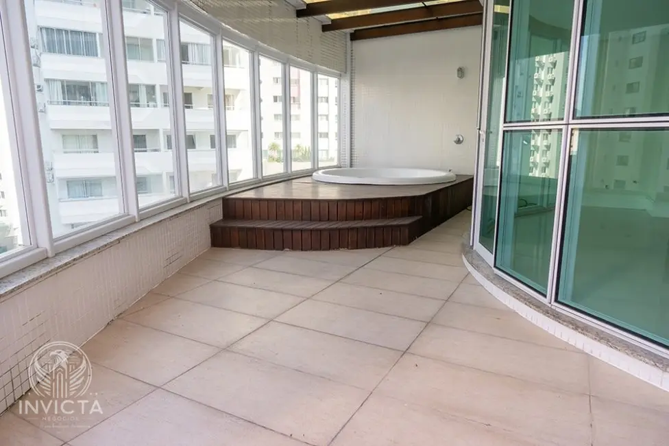 Foto 4 de Apartamento com 3 quartos à venda, 254m2 em Centro, Balneario Camboriu - SC
