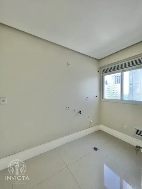Foto 4 de Apartamento com 3 quartos à venda, 128m2 em Centro, Balneario Camboriu - SC