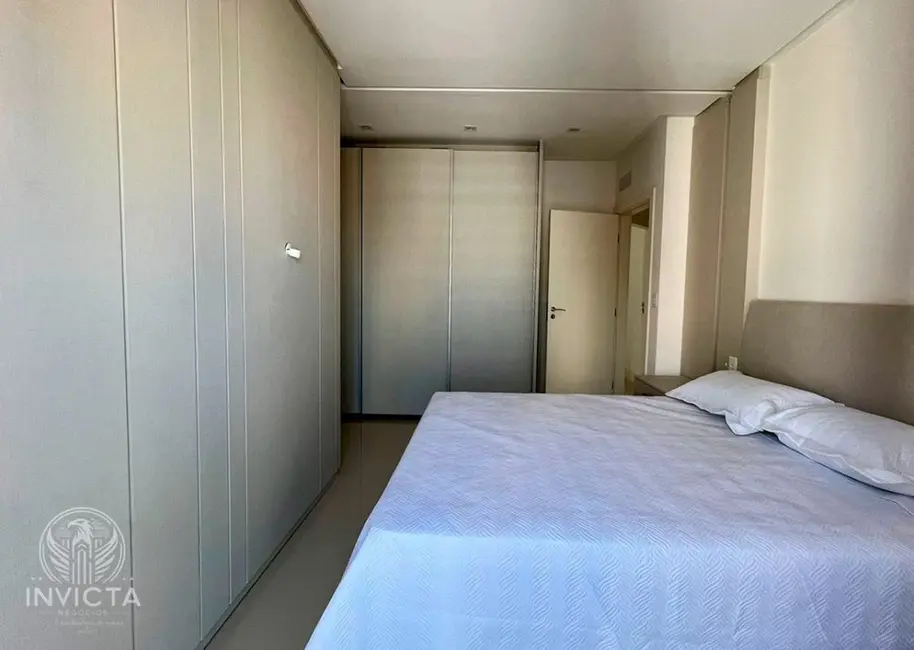 Apartamento com 3 quartos à venda, 123m2 em Centro, Balneario Camboriu - SC - imagem 8 Foto 8 de Apartamento com 3 quartos à venda, 123m2 em Centro, Balneario Camboriu - SC