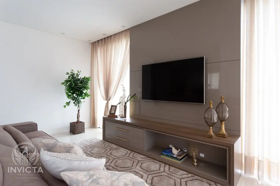 Foto 1 de Apartamento com 3 quartos à venda, 123m2 em Centro, Balneario Camboriu - SC