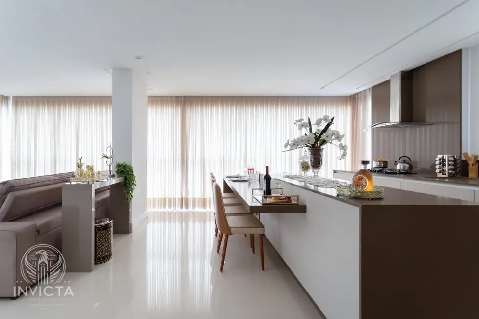 Foto 9 de Apartamento com 3 quartos à venda, 123m2 em Centro, Balneario Camboriu - SC