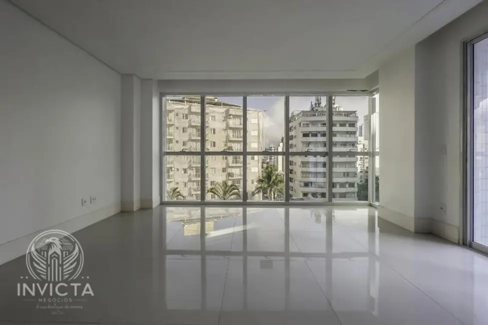 Foto 2 de Apartamento com 3 quartos à venda, 162m2 em Centro, Balneario Camboriu - SC