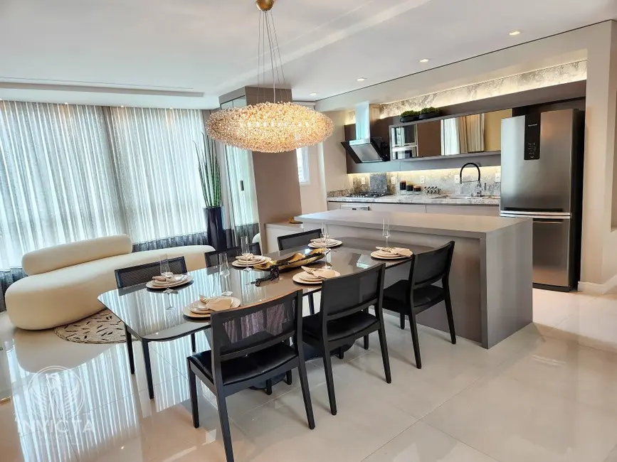 Foto 3 de Apartamento com 3 quartos à venda, 150m2 em Centro, Balneario Camboriu - SC