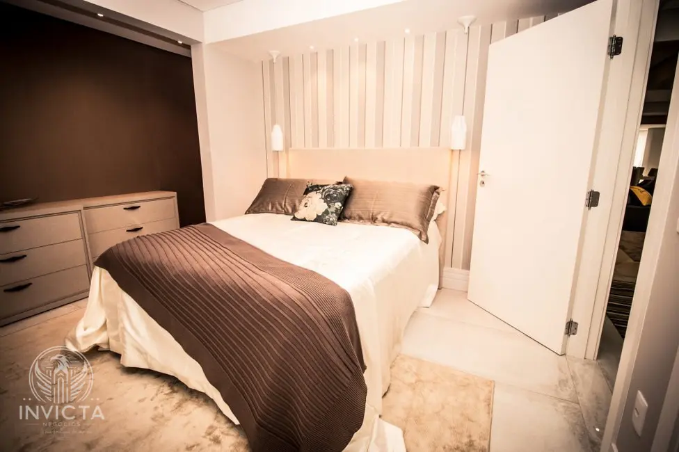 Foto 9 de Apartamento com 4 quartos à venda, 340m2 em Centro, Balneario Camboriu - SC