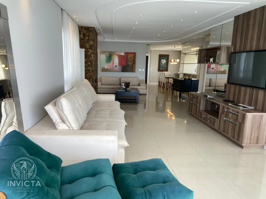 Apartamento com 4 quartos à venda, 215m2 em Centro, Balneario Camboriu - SC - imagem 4 Foto 4 de Apartamento com 4 quartos à venda, 215m2 em Centro, Balneario Camboriu - SC