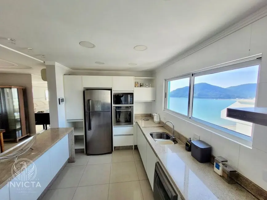 Apartamento com 4 quartos à venda, 215m2 em Centro, Balneario Camboriu - SC - imagem 6 Foto 6 de Apartamento com 4 quartos à venda, 215m2 em Centro, Balneario Camboriu - SC