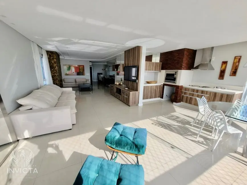 Apartamento com 4 quartos à venda, 215m2 em Centro, Balneario Camboriu - SC - imagem 9 Foto 9 de Apartamento com 4 quartos à venda, 215m2 em Centro, Balneario Camboriu - SC