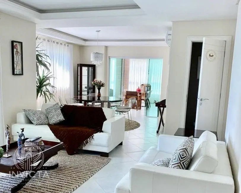 Foto 2 de Apartamento com 3 quartos à venda, 190m2 em Centro, Balneario Camboriu - SC