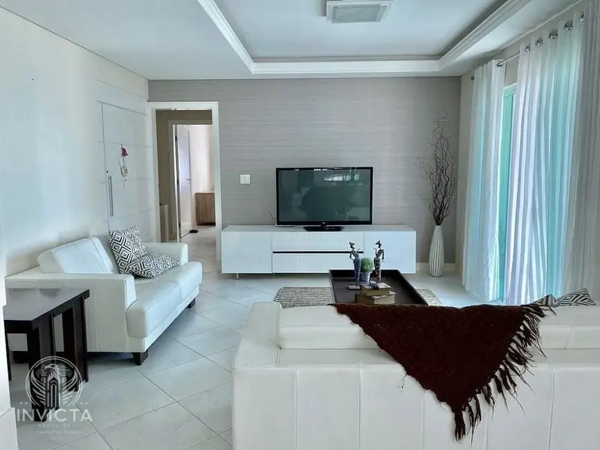 Apartamento com 3 quartos à venda, 190m2 em Centro, Balneario Camboriu - SC - imagem 3 Foto 3 de Apartamento com 3 quartos à venda, 190m2 em Centro, Balneario Camboriu - SC