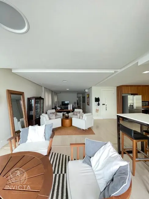 Foto 6 de Apartamento com 4 quartos à venda, 258m2 em Balneario Camboriu - SC