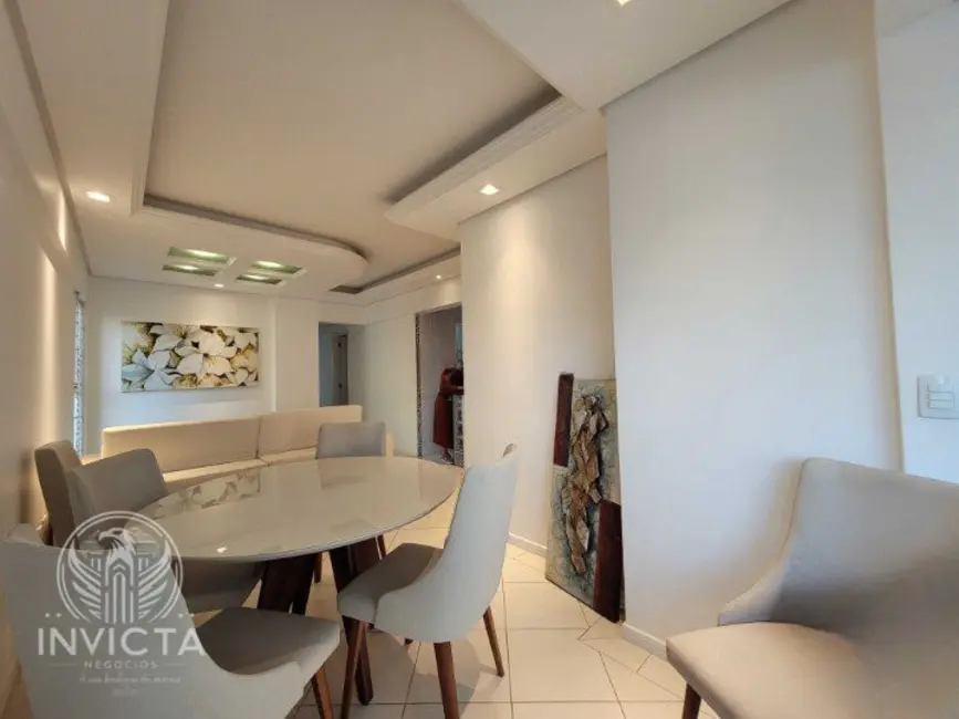 Apartamento com 3 quartos à venda, 129m2 em Centro, Balneario Camboriu - SC - imagem 3 Foto 3 de Apartamento com 3 quartos à venda, 129m2 em Centro, Balneario Camboriu - SC