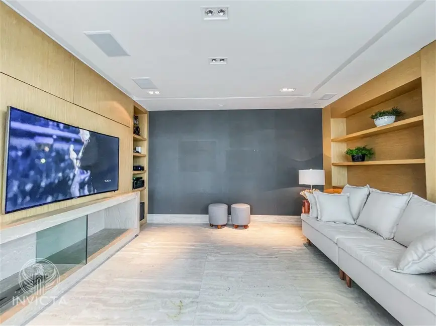 Apartamento com 3 quartos à venda, 251m2 em Centro, Balneario Camboriu - SC - imagem 7 Foto 7 de Apartamento com 3 quartos à venda, 251m2 em Centro, Balneario Camboriu - SC