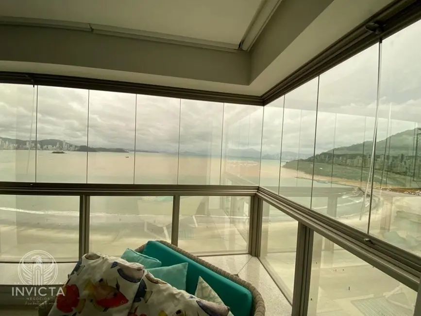 Foto 2 de Apartamento com 3 quartos à venda, 176m2 em Balneario Camboriu - SC