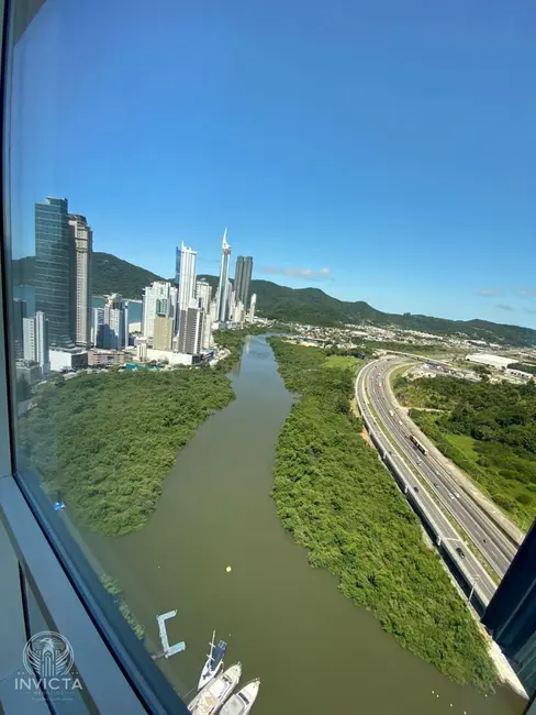 Foto 4 de Apartamento com 4 quartos à venda, 221m2 em Balneario Camboriu - SC