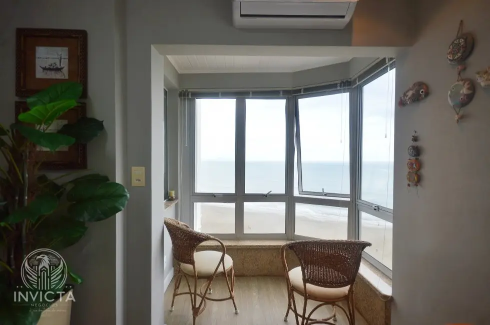 Apartamento com 2 quartos à venda, 81m2 em Balneario Camboriu - SC - imagem 3 Foto 3 de Apartamento com 2 quartos à venda, 81m2 em Balneario Camboriu - SC