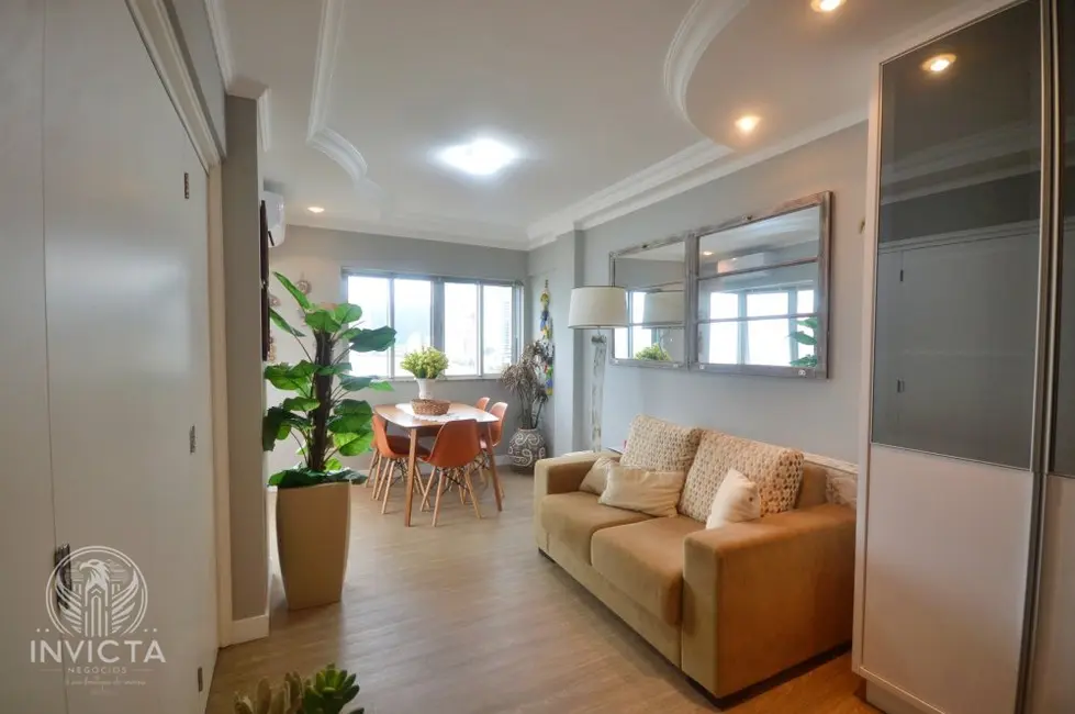 Apartamento com 2 quartos à venda, 81m2 em Balneario Camboriu - SC - imagem 5 Foto 5 de Apartamento com 2 quartos à venda, 81m2 em Balneario Camboriu - SC