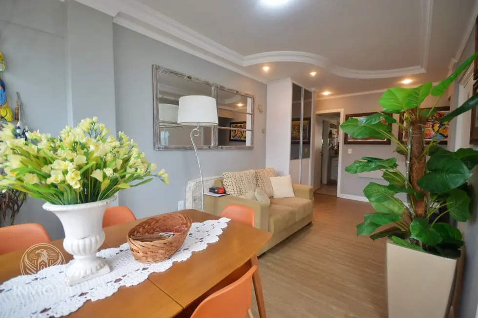 Apartamento com 2 quartos à venda, 81m2 em Balneario Camboriu - SC - imagem 4 Foto 4 de Apartamento com 2 quartos à venda, 81m2 em Balneario Camboriu - SC