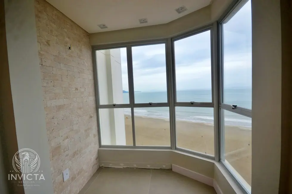 Foto 4 de Apartamento com 2 quartos à venda, 82m2 em Balneario Camboriu - SC
