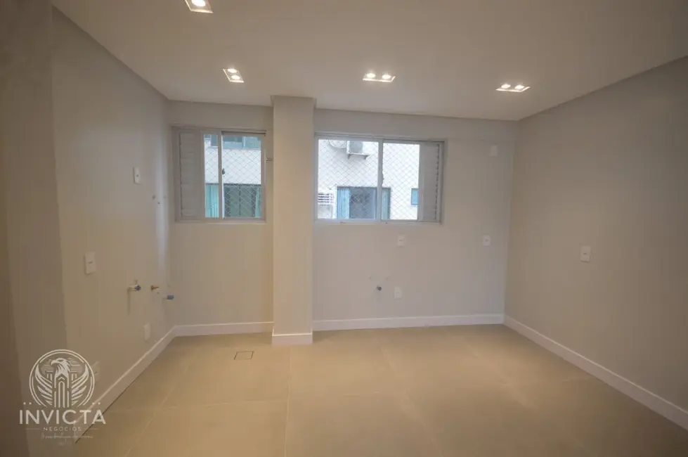 Foto 6 de Apartamento com 2 quartos à venda, 82m2 em Balneario Camboriu - SC