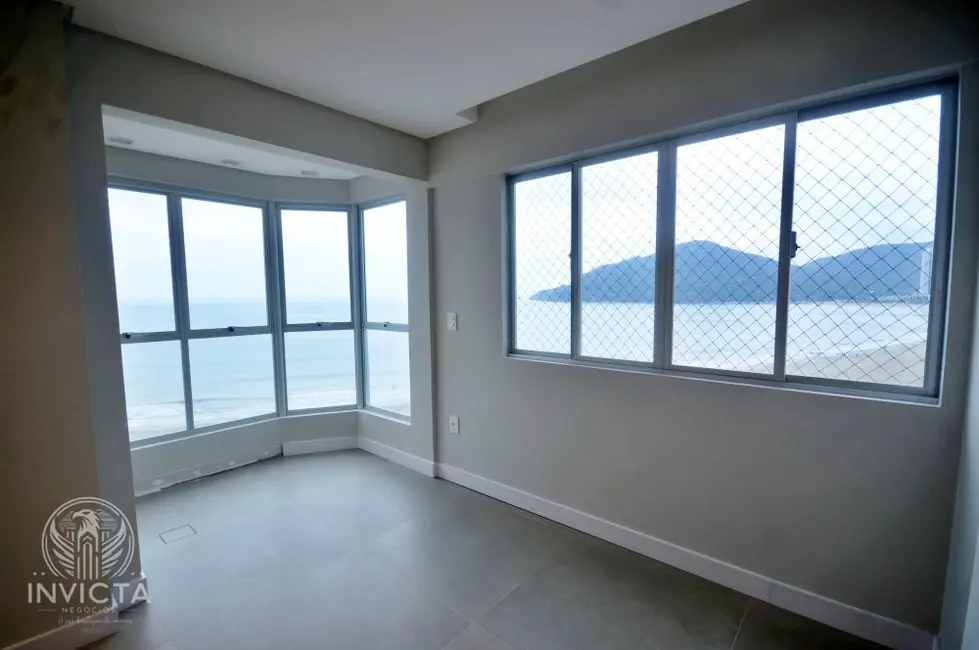 Foto 2 de Apartamento com 2 quartos à venda, 82m2 em Balneario Camboriu - SC