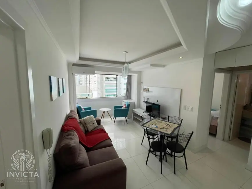 Foto 2 de Apartamento com 2 quartos à venda, 72m2 em Balneario Camboriu - SC