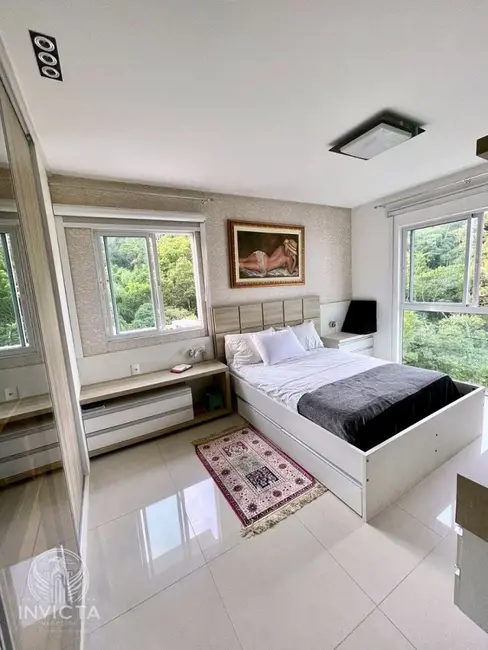 Apartamento com 3 quartos à venda, 140m2 em Pioneiros, Balneario Camboriu - SC - imagem 3 Foto 3 de Apartamento com 3 quartos à venda, 140m2 em Pioneiros, Balneario Camboriu - SC