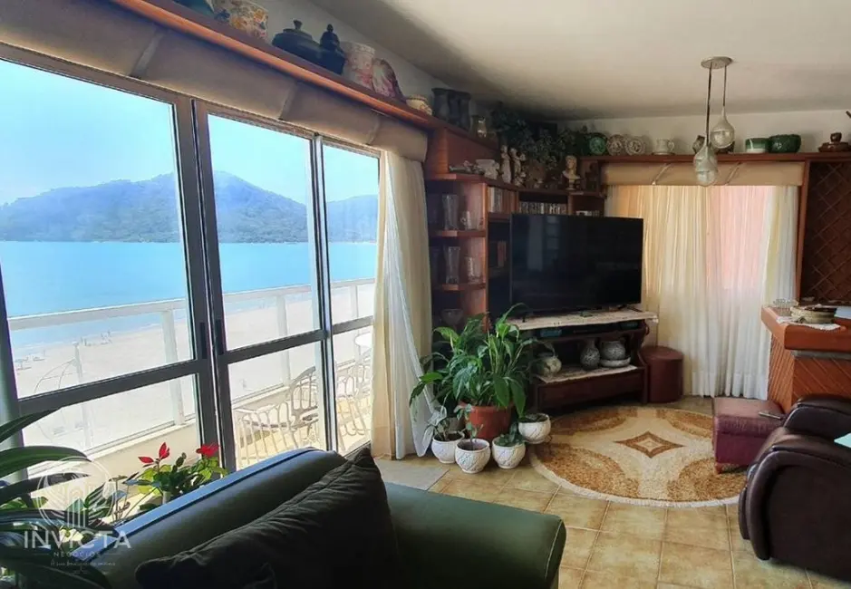 Apartamento com 3 quartos à venda, 170m2 em Balneario Camboriu - SC - imagem 8 Foto 8 de Apartamento com 3 quartos à venda, 170m2 em Balneario Camboriu - SC