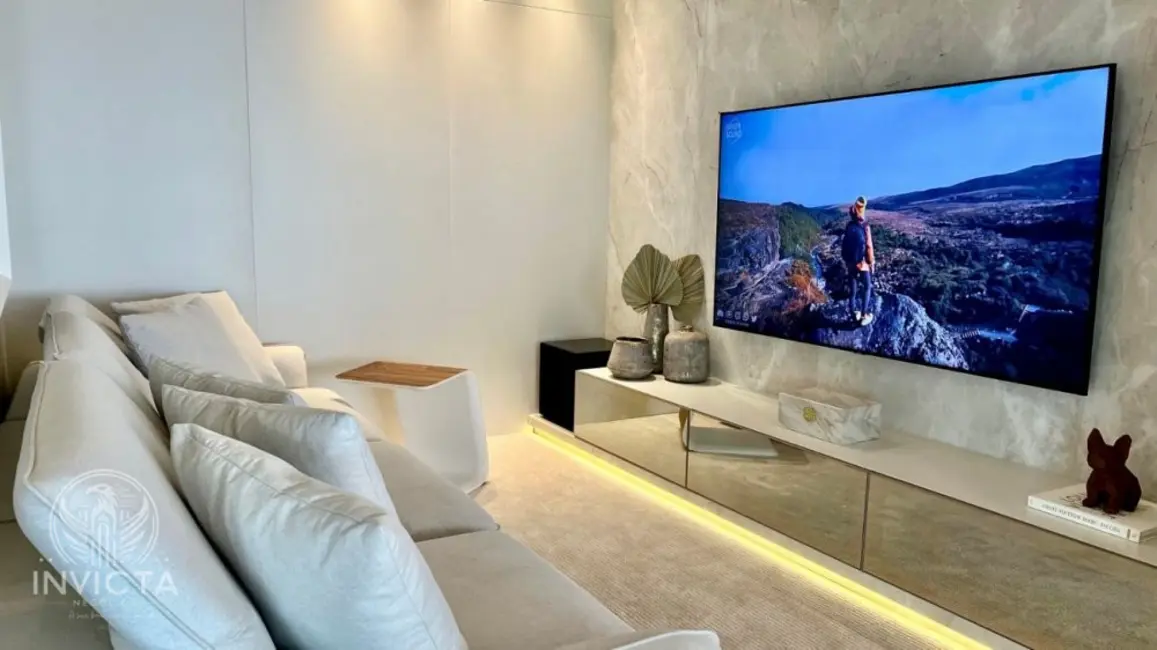 Apartamento com 4 quartos à venda, 316m2 em Centro, Balneario Camboriu - SC - imagem 8 Foto 8 de Apartamento com 4 quartos à venda, 316m2 em Centro, Balneario Camboriu - SC