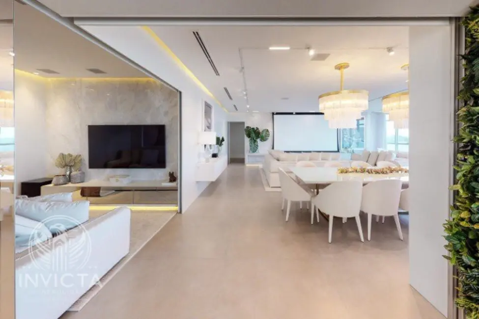 Apartamento com 4 quartos à venda, 316m2 em Centro, Balneario Camboriu - SC - imagem 7 Foto 7 de Apartamento com 4 quartos à venda, 316m2 em Centro, Balneario Camboriu - SC