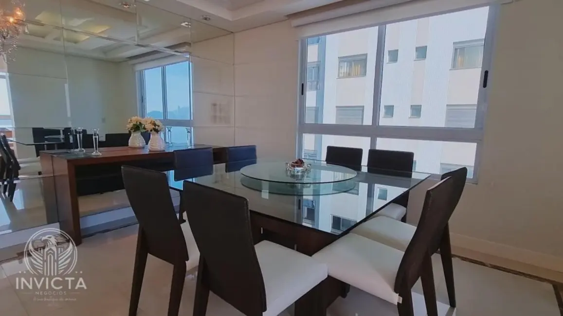 Foto 7 de Apartamento com 3 quartos à venda, 260m2 em Balneario Camboriu - SC
