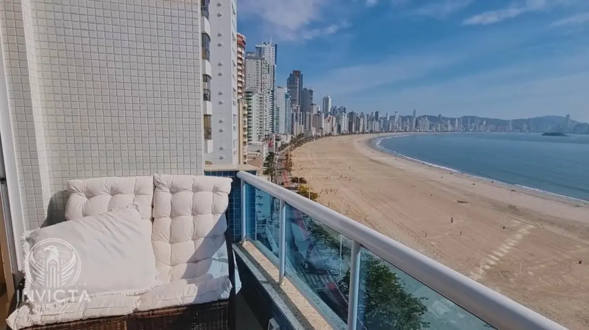 Foto 3 de Apartamento com 3 quartos à venda, 260m2 em Balneario Camboriu - SC