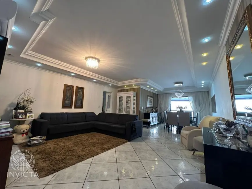 Foto 8 de Apartamento com 3 quartos à venda, 190m2 em Centro, Balneario Camboriu - SC