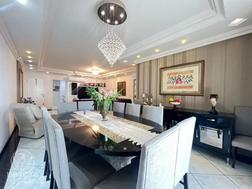 Foto 5 de Apartamento com 3 quartos à venda, 190m2 em Centro, Balneario Camboriu - SC