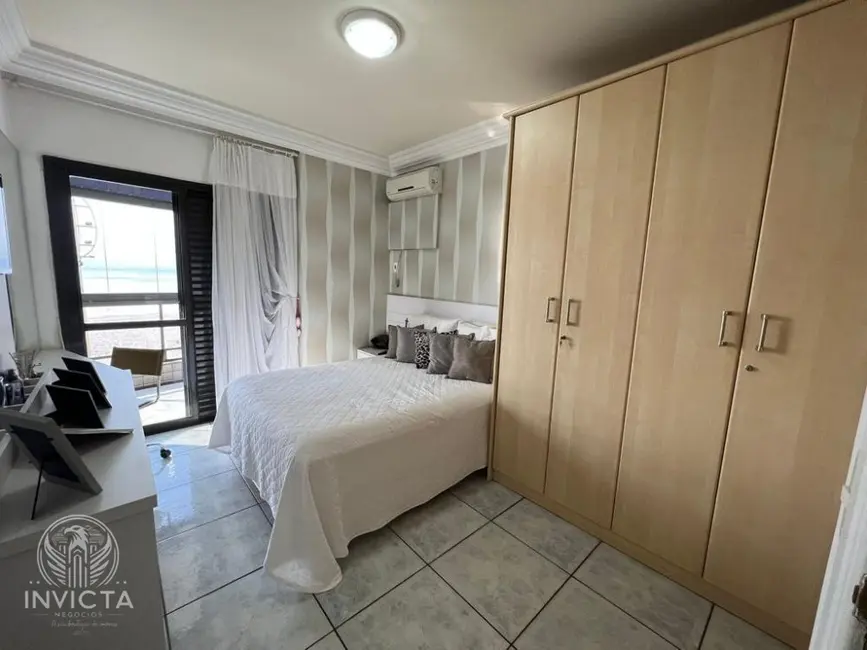 Foto 9 de Apartamento com 3 quartos à venda, 190m2 em Centro, Balneario Camboriu - SC