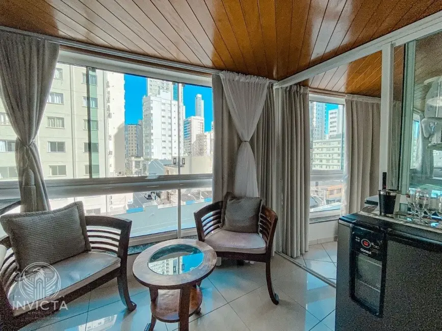 Foto 8 de Apartamento com 3 quartos à venda, 140m2 em Centro, Balneario Camboriu - SC