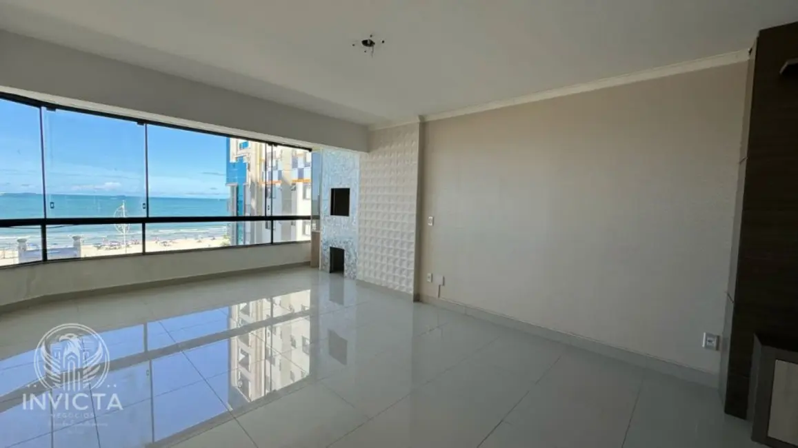 Apartamento com 4 quartos à venda, 241m2 em Centro, Balneario Camboriu - SC - imagem 3 Foto 3 de Apartamento com 4 quartos à venda, 241m2 em Centro, Balneario Camboriu - SC