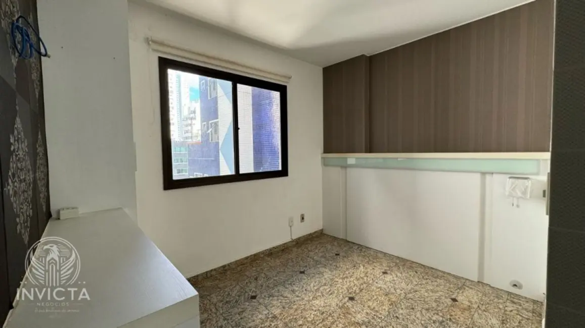 Apartamento com 4 quartos à venda, 241m2 em Centro, Balneario Camboriu - SC - imagem 9 Foto 9 de Apartamento com 4 quartos à venda, 241m2 em Centro, Balneario Camboriu - SC