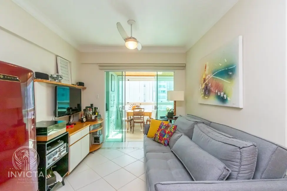 Apartamento com 3 quartos à venda, 117m2 em Centro, Balneario Camboriu - SC - imagem 6 Foto 6 de Apartamento com 3 quartos à venda, 117m2 em Centro, Balneario Camboriu - SC