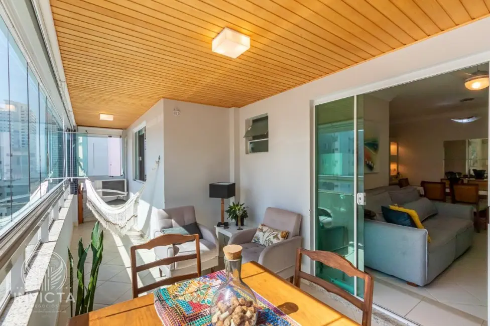 Apartamento com 3 quartos à venda, 117m2 em Centro, Balneario Camboriu - SC - imagem 5 Foto 5 de Apartamento com 3 quartos à venda, 117m2 em Centro, Balneario Camboriu - SC