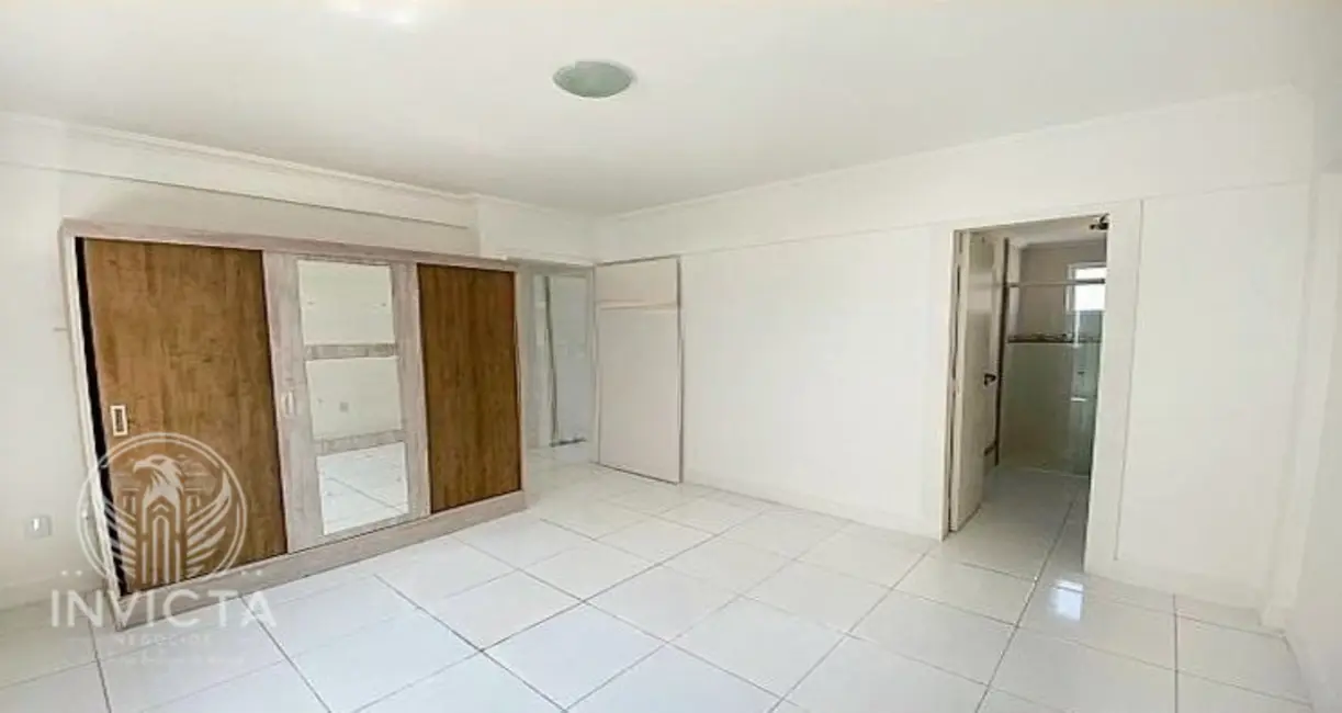 Apartamento com 3 quartos à venda, 115m2 em Centro, Balneario Camboriu - SC - imagem 6 Foto 6 de Apartamento com 3 quartos à venda, 115m2 em Centro, Balneario Camboriu - SC